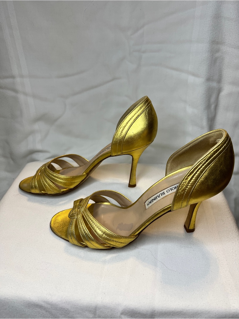 Manolo Blahnik Metallic Urbana D'Orsay Heels. Metallic Gold. Women’s size 37